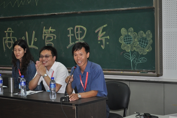 商业管理系的入学教育 商业管理系的入学教育