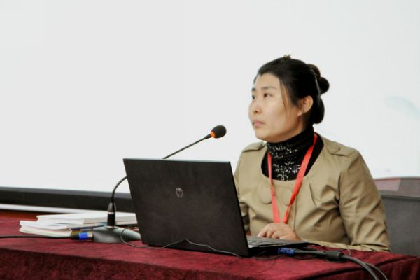 7孟德娜老师作题为“思想道德修养与法律基础”的说课