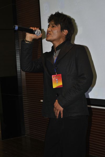 11.计票期间的文艺表演