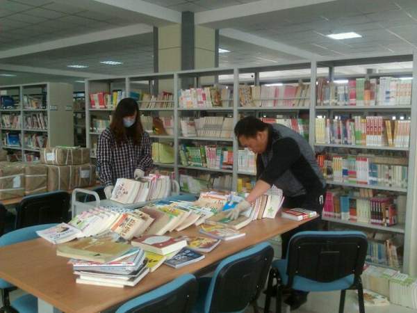 重新排架