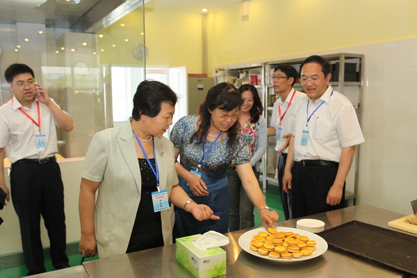 评估组考察金粮烘焙实训基地