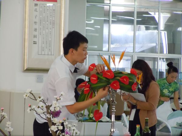 参赛学生那成林在比赛中-2
