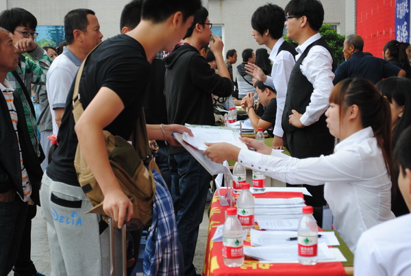 2012级新生报到-3 2012级新生报到-3